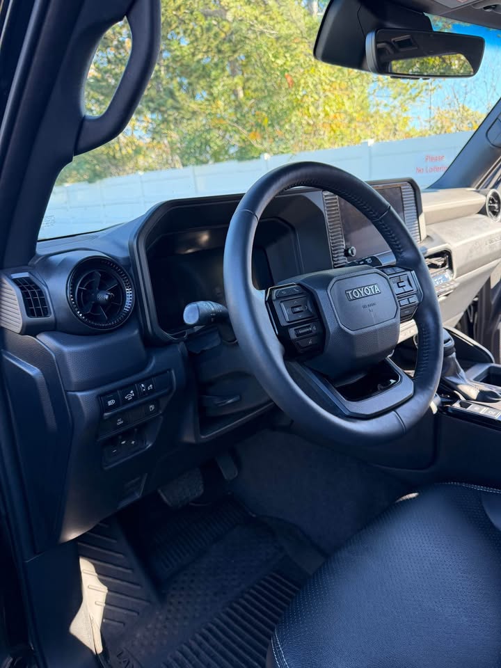2025 Toyota Landcruiser · Sport Utility 4D in Tooele, UT (photo 7) — photo 7