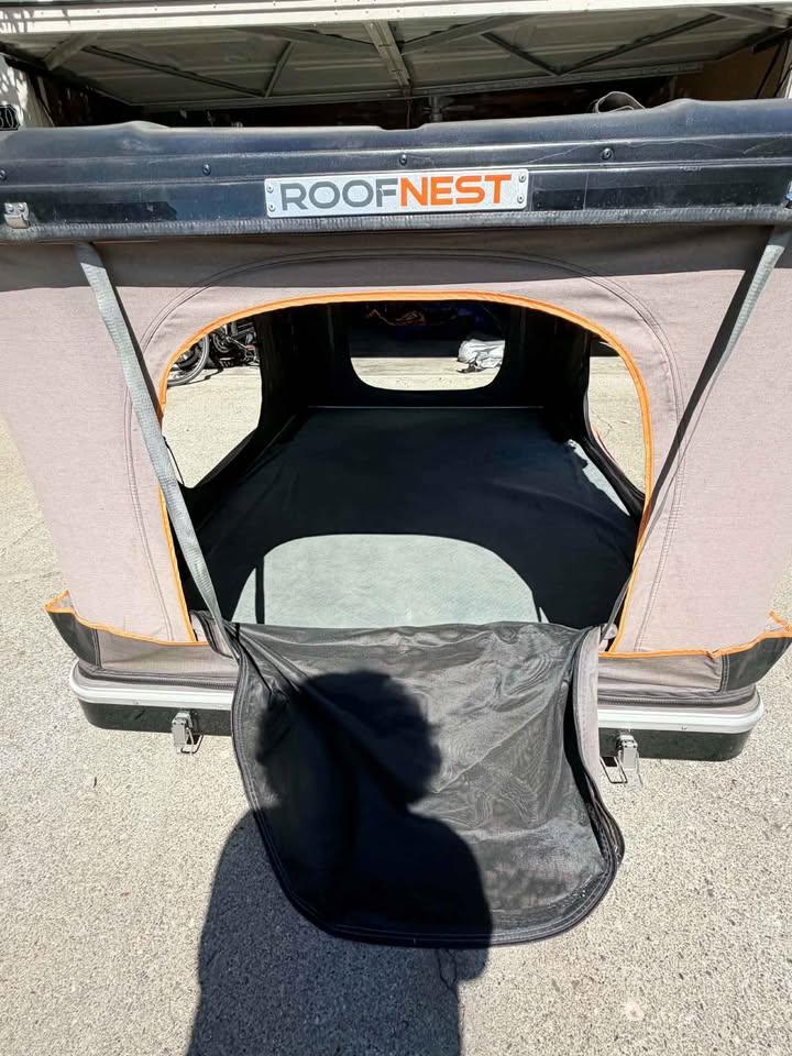 Roofnest Sparrow XL Rooftop Tent RTT in Red Bluff, CA (photo 7) — photo 7