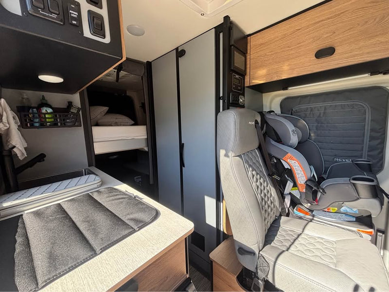 2025 Winnebago Revel bmb44e (bucket seats) in Morgan, UT (photo 9) — photo 9