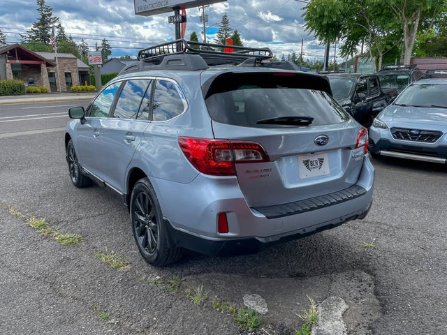 2017 Subaru Outback — photo 2
