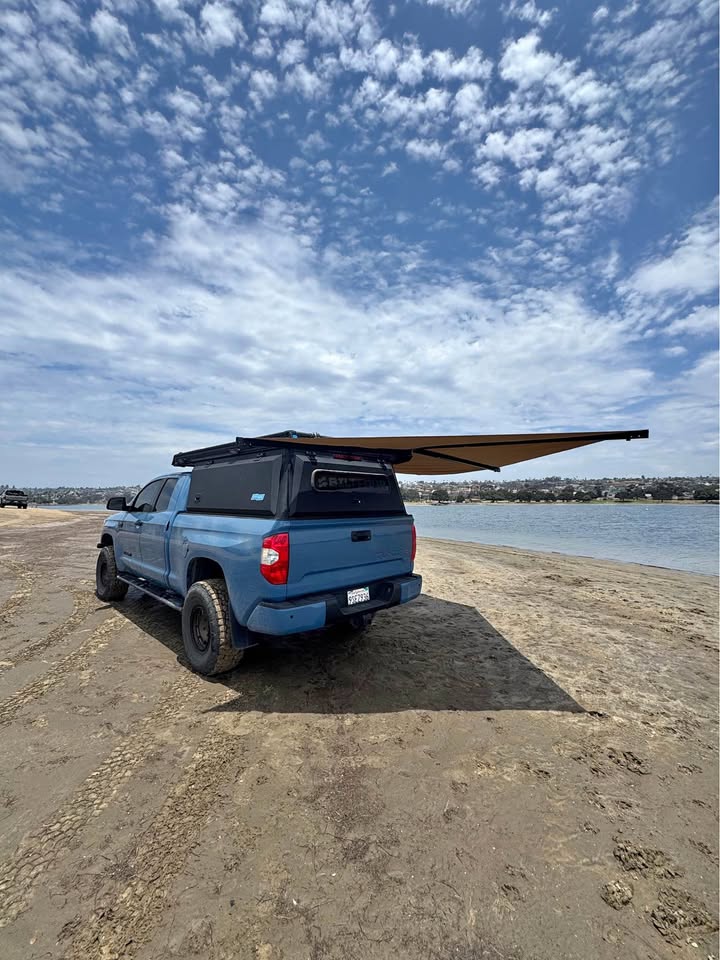 Eezi-Awn Bat 270 Awning + Mounting Brackets in San Diego, CA (photo 1) — photo 1