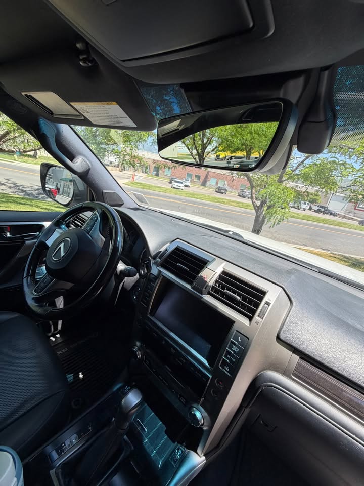 2020 Lexus gx460 in North Salt Lake, UT (photo 5) — photo 5