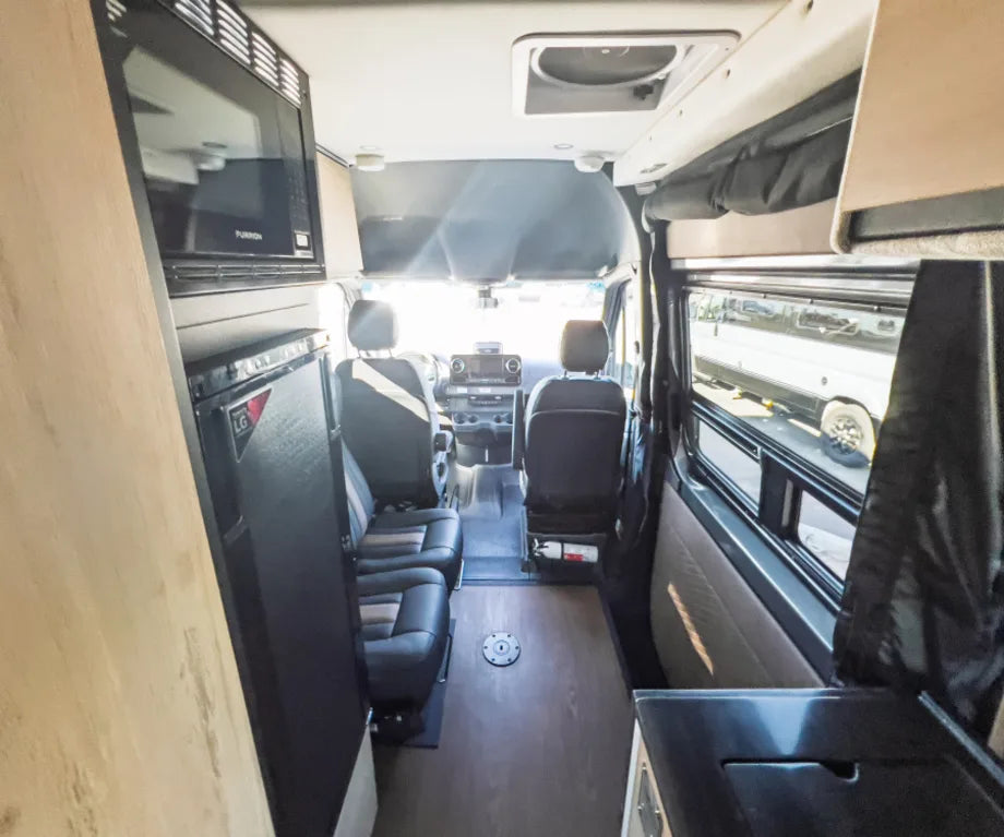 2026 Storyteller Overland TOUR MODE TOUR-AWD in Phoenix, AZ (photo 5)