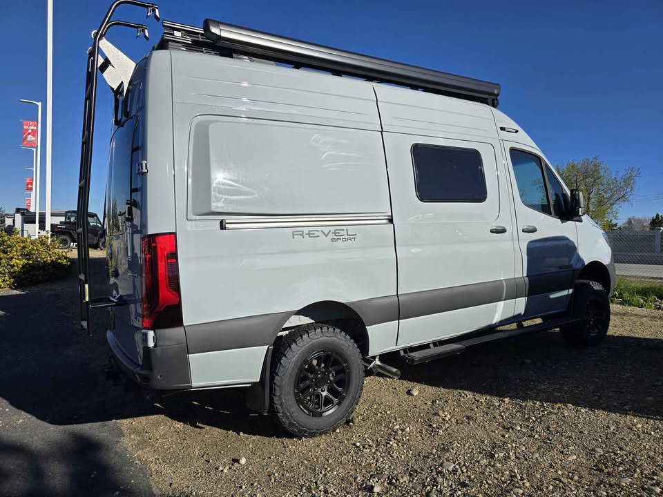 2026 Winnebago revel sport 44n in Boise, ID (photo 2) — photo 2