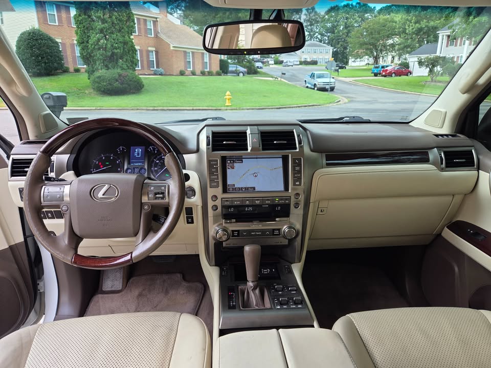 2015 Lexus GX 460 in Woodbridge, VA (photo 4) — photo 4