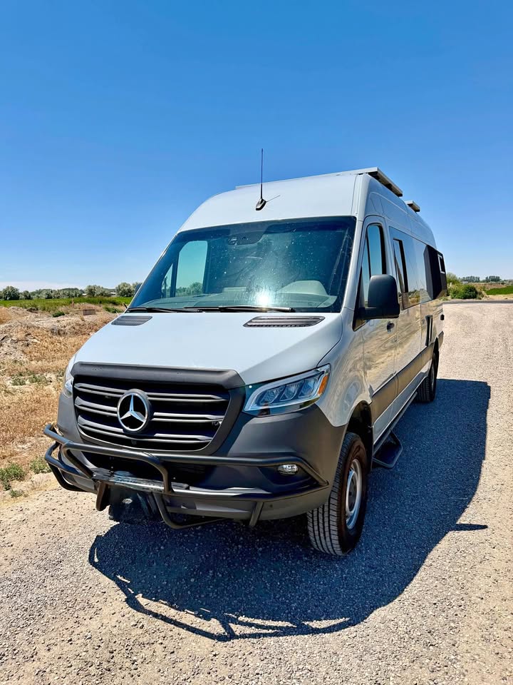 2023 Mercedes-Benz sprinter 2500 awd 170” wb in Portland, OR (photo 1) — photo 1