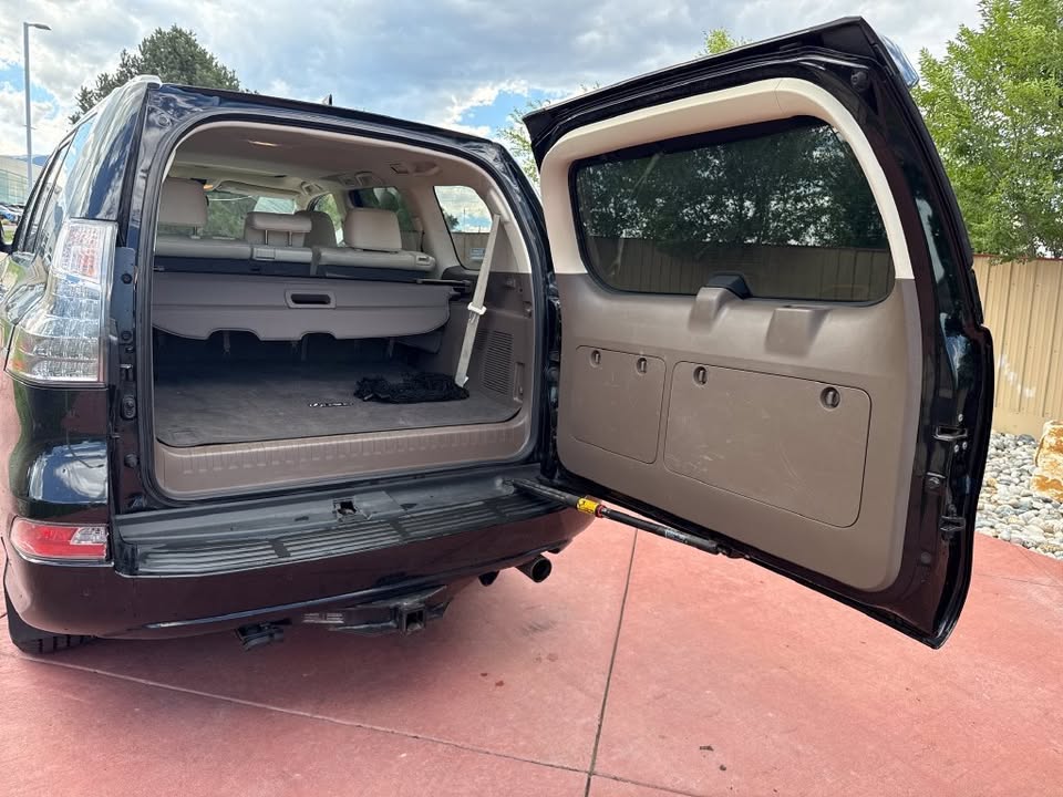 2019 Lexus GX460 in Colorado Springs, CO (photo 8) — photo 8