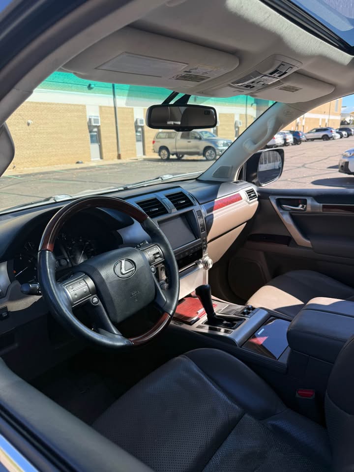 2010 Lexus GX · GX 460 Sport Utility 4D in Denver, CO (photo 8) — photo 8