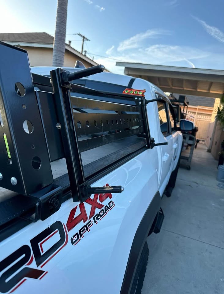 Thule Tepui Rooftop Tent and bed rack in Downey, CA (photo 8) — photo 8