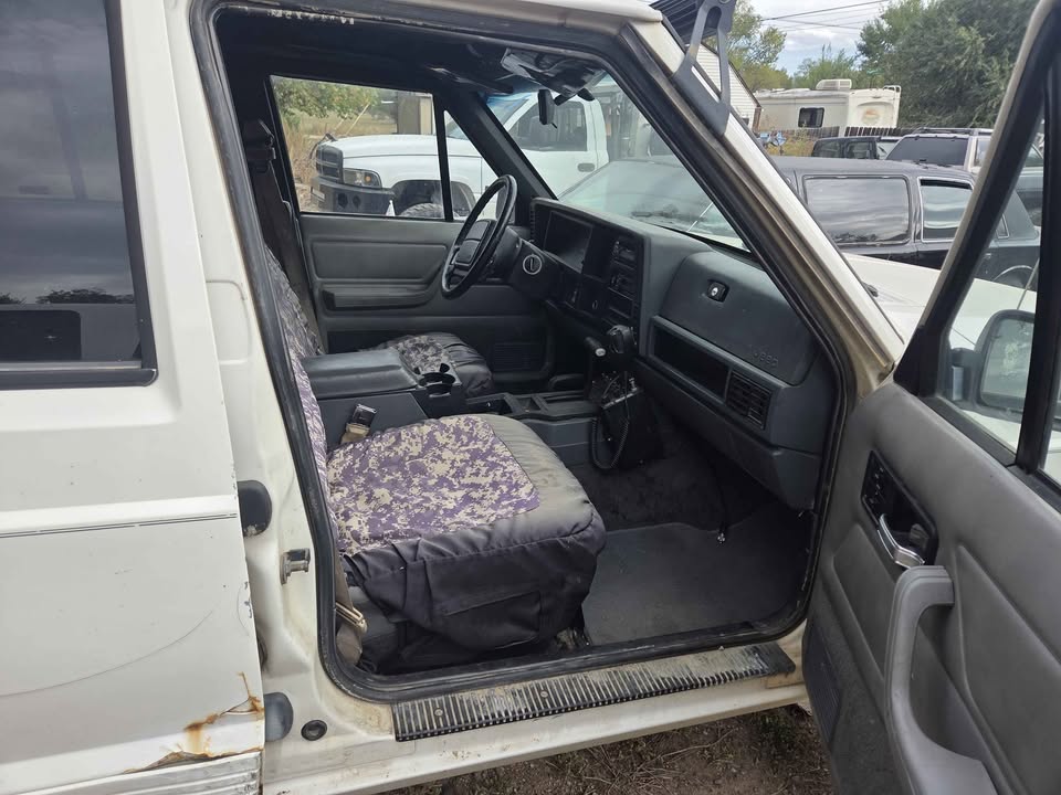 1996 Jeep Cherokee · Classic Sport Utility 4D in Longmont, CO (photo 8) — photo 8