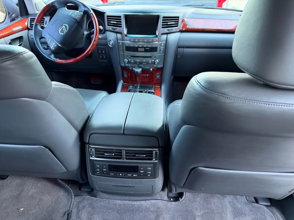 2010 Lexus LX · LX 570 Sport Utility 4D in Alameda, CA (photo 8) — photo 8