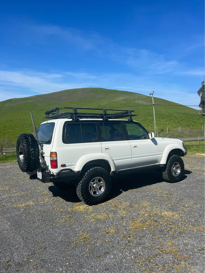 1996 Toyota FZJ 80 Landcruiser triple locked in Petaluma, CA (photo 8) — photo 8