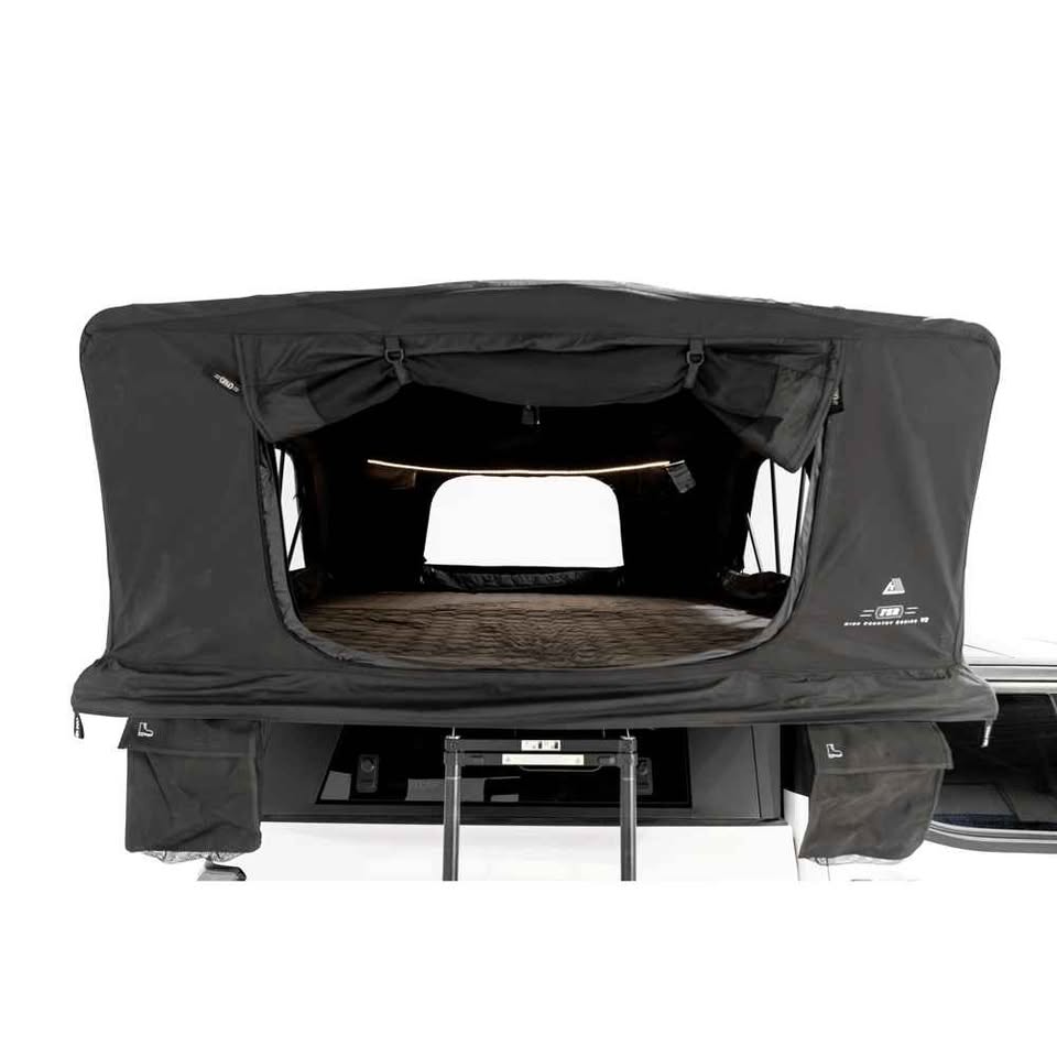 ​Amazing 4–5 Person Rooftop Tent in superb condition in Redmond, WA (photo 8) — photo 8