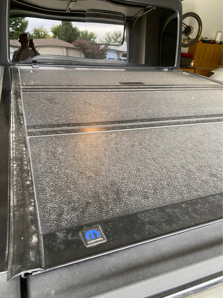 2020 Jeep Gladiator Truck - 33,500 miles - clean title in Boise, ID (photo 8) — photo 8