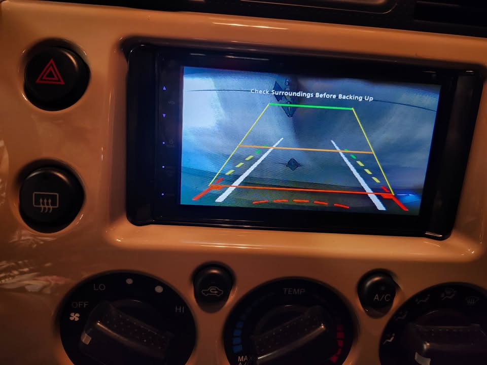 2012 Toyota fj cruiser 4×4 in Los Angeles, CA (photo 8) — photo 8