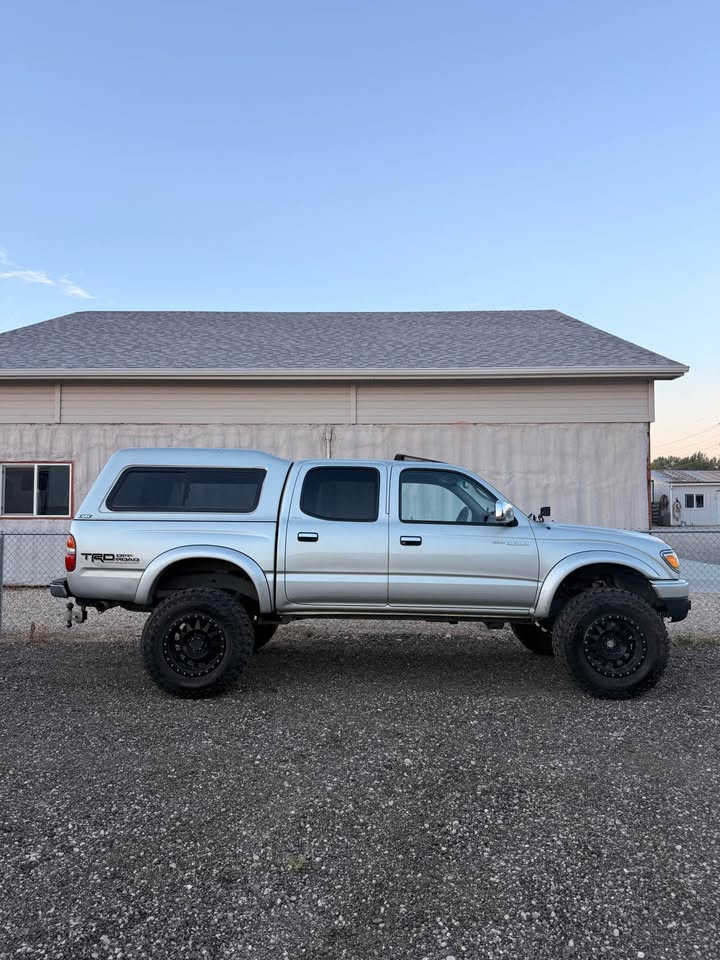 2001 Toyota Tacoma Limited 4x4 in Boise, ID (photo 8) — photo 8