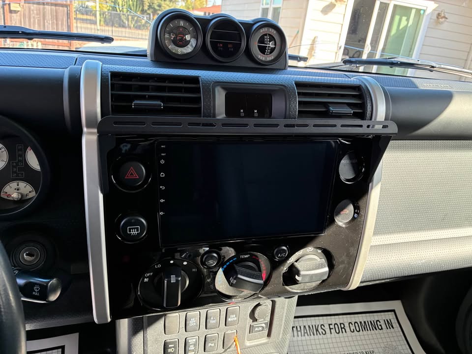 2008 Toyota FJ Cruiser · Sport Utility 2D in Sacramento, CA (photo 8) — photo 8