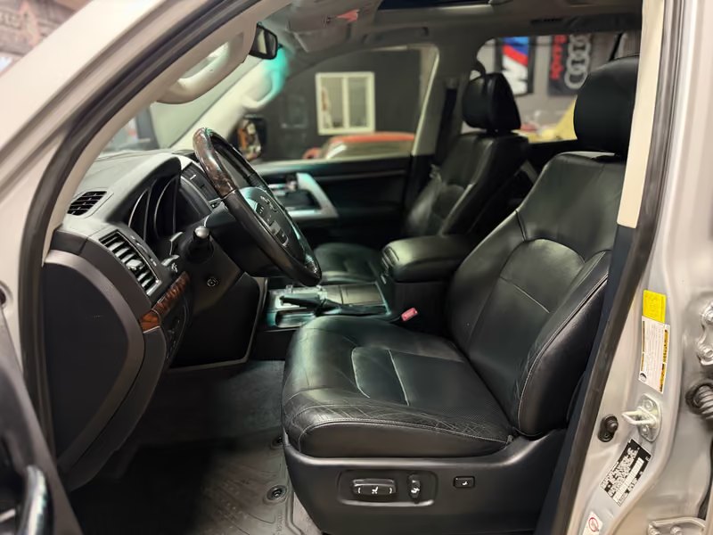 2013 Toyota Land Cruiser V8 in Wheat Ridge, CO (photo 8) — photo 8