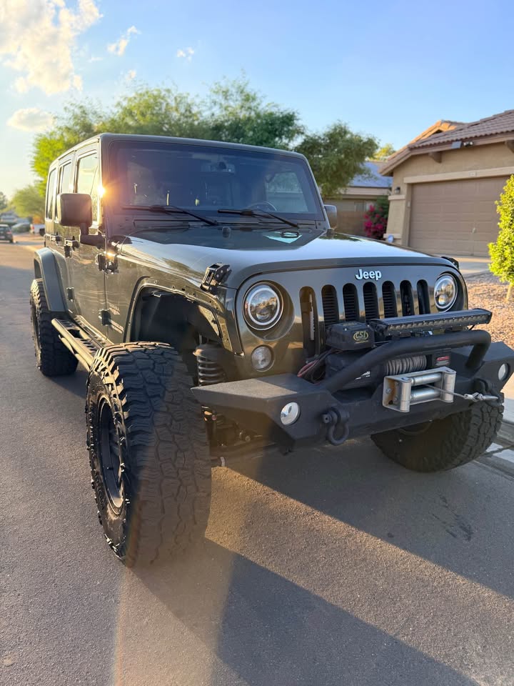 2015 Jeep Wrangler Unlimited · Sahara Sport Utility 4D in Litchfield Park, AZ (photo 8) — photo 8