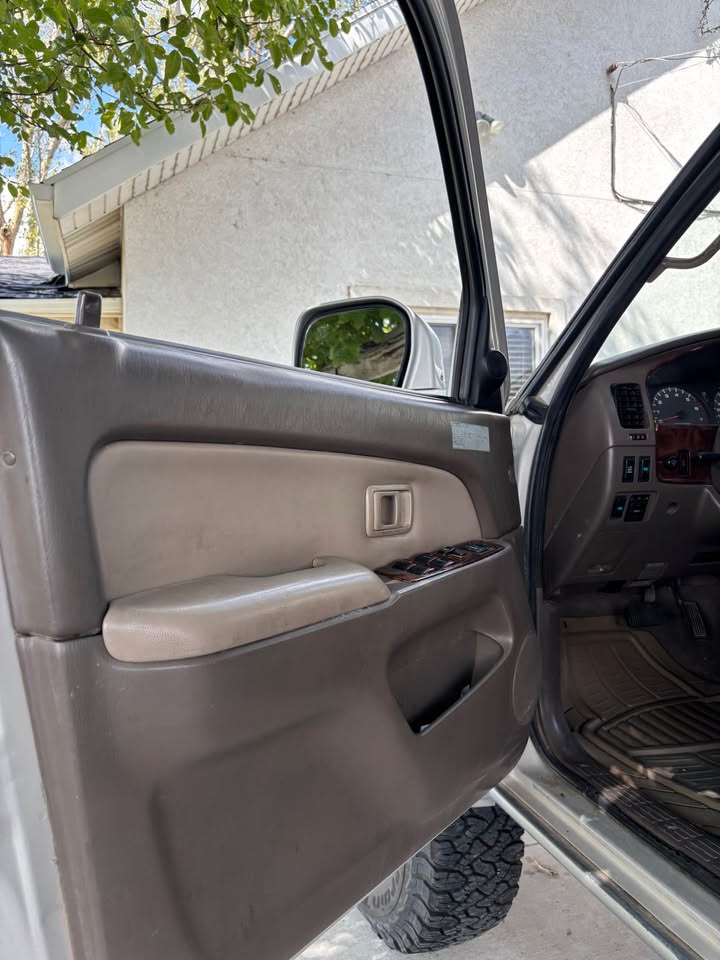 2000 Toyota 4Runner · Limited Sport Utility 4D in Payson, UT (photo 8) — photo 8