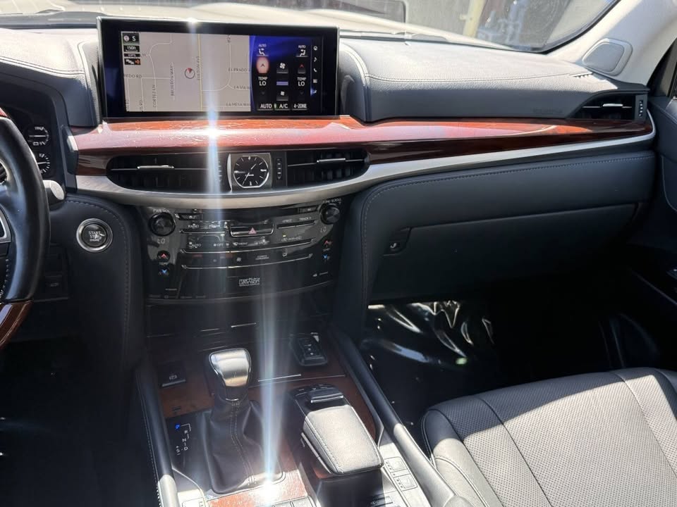 2021 Lexus LX 570 in Sacramento, CA (photo 8) — photo 8
