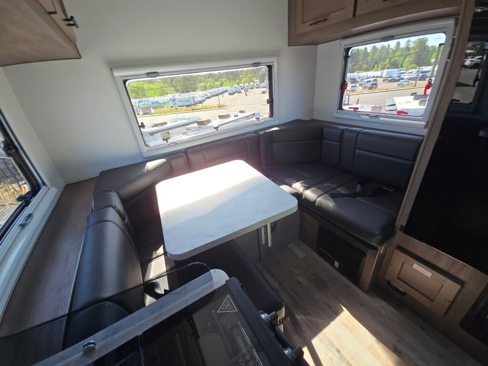 2026 Adventurer Manufacturing Inc. Overlander Ridge XT Class C 4x4 in Kent, WA (photo 7) — photo 7