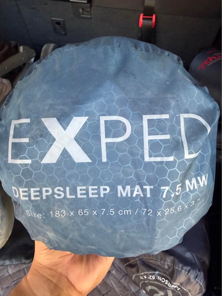 EXPED DeepSleep Mat 7.5 MW self inflating blue in Chowchilla, CA (photo 5) — photo 5