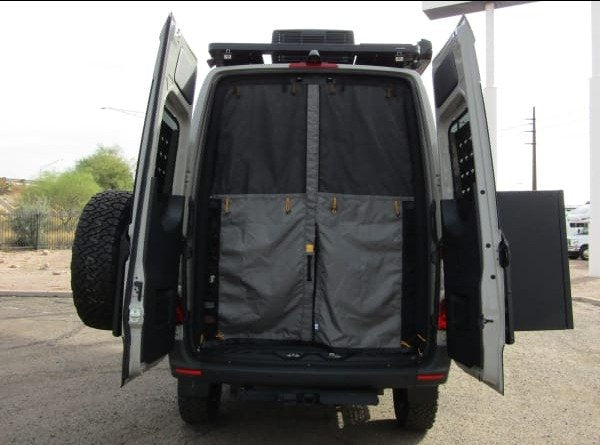2025 Storyteller Overland BEAST MODE XO AWD — photo 2
