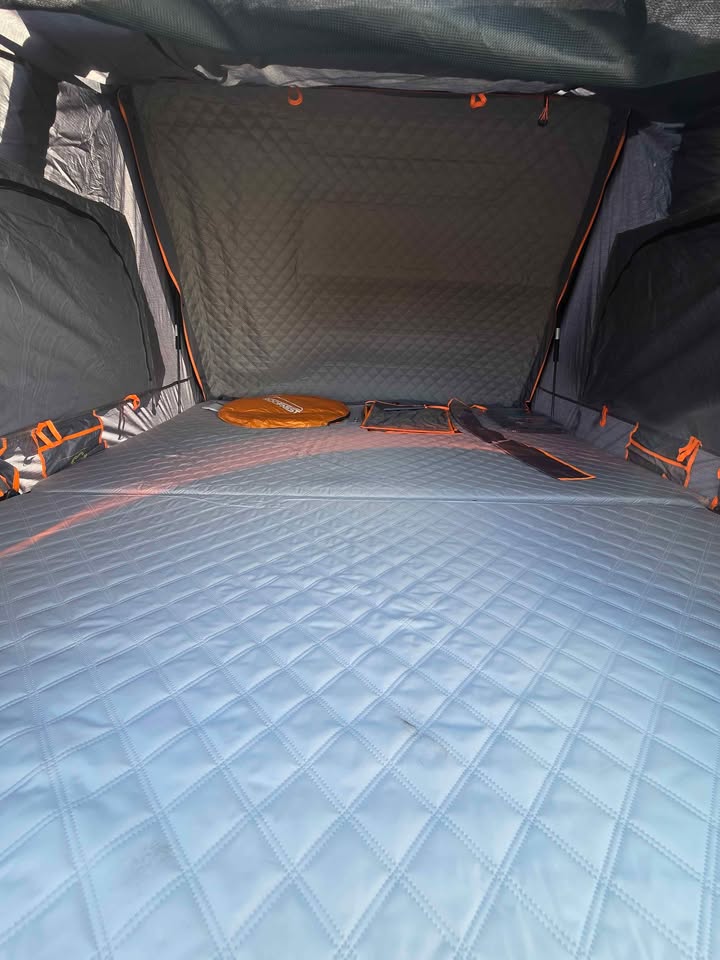 Roofnest Condor XL Rooftop Tent in Escondido, CA (photo 6)