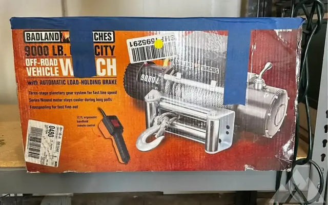 9000 lbs badlands winch — photo 3