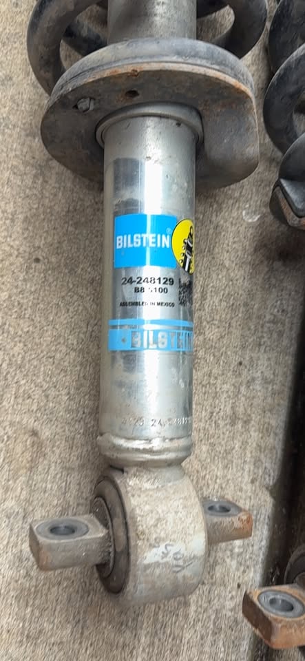 F-[hidden information] Bilstein 5100 shocks — photo 2