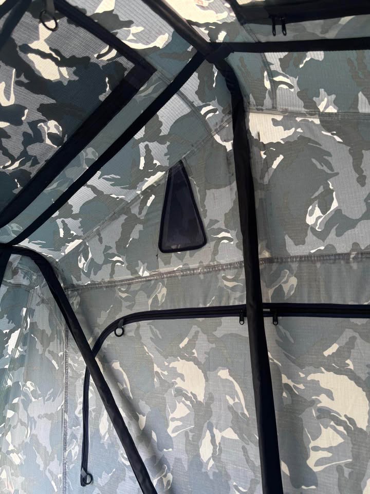 Tepui Kukenam 3 Rooftop Tent with annex & accessories in Seattle, WA (photo 4) — photo 4