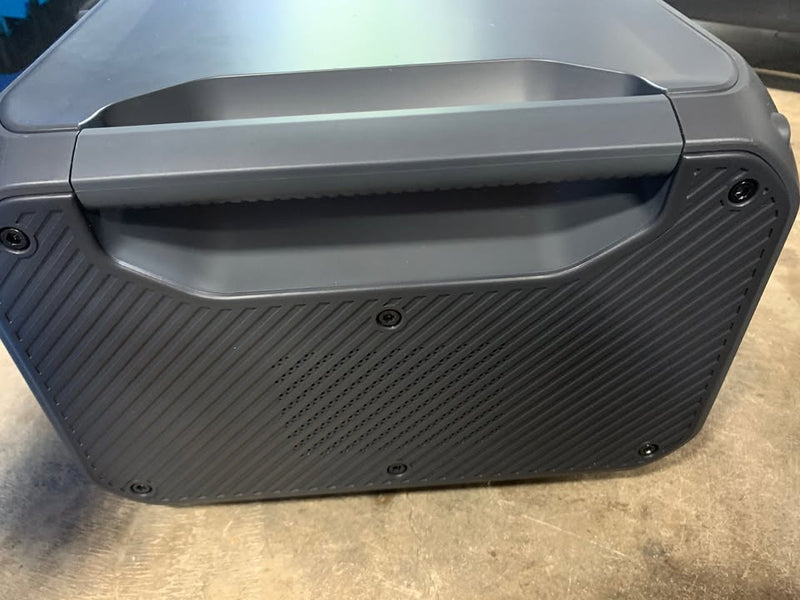 Like New Bluetti B300K Expansion Battery in Junction City, OR (photo 4) — photo 4