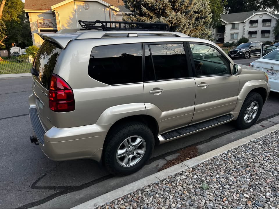 2006 Lexus GX GX 470 Sport Utility 4D in Provo, UT (photo 4) — photo 4