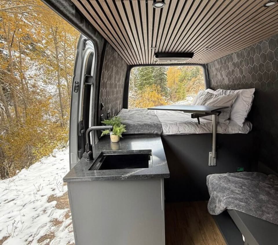 2015 Mercedes-Benz Sprinter Camper Van in Heber City, UT (photo 11) — photo 11