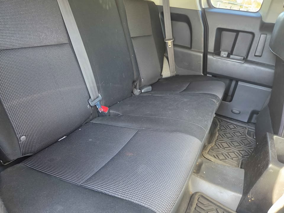 2008 Toyota FJ Cruiser · 4x4 Manual 6 Speed in North Highlands, CA (photo 9) — photo 9