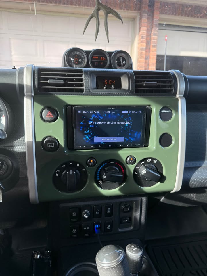 2010 Toyota FJ Cruiser in Ogden, UT (photo 9) — photo 9