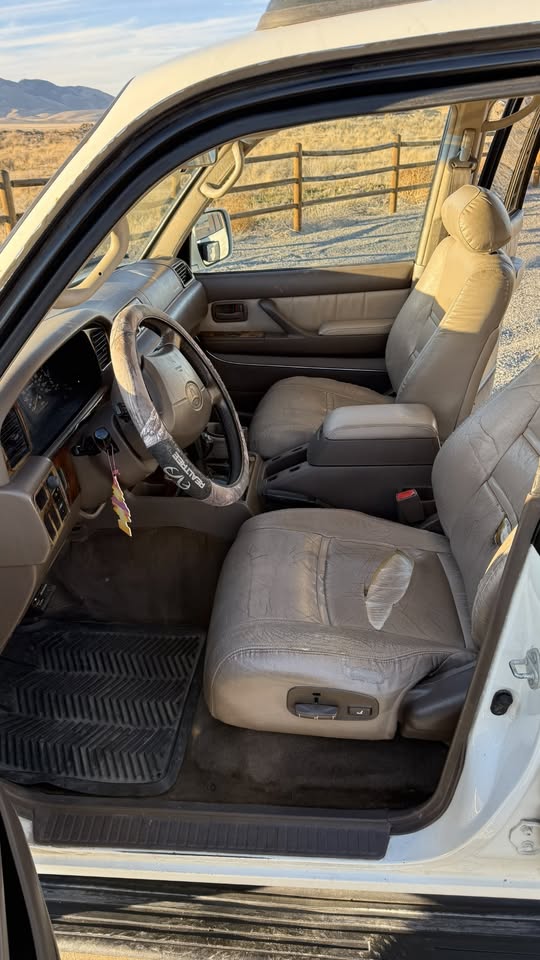 1997 Toyota Landcruiser Sport Utility 4D in Grantsville, UT (photo 9) — photo 9