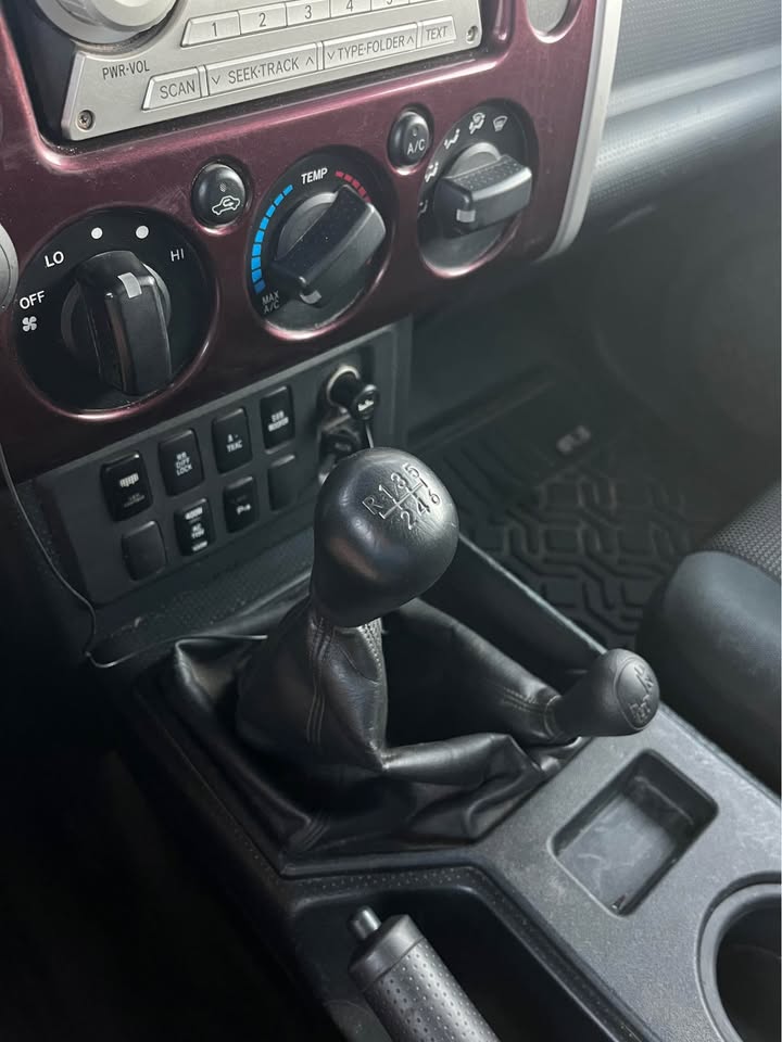 2007 Toyota FJ Cruiser · Base in Logan, UT (photo 9) — photo 9