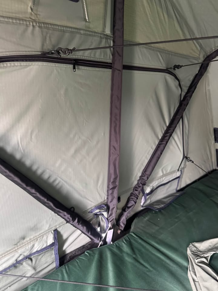 Thule Tepui ruggedized Kukenam 3 roof top tent RTT in Minden, NV (photo 6) — photo 6
