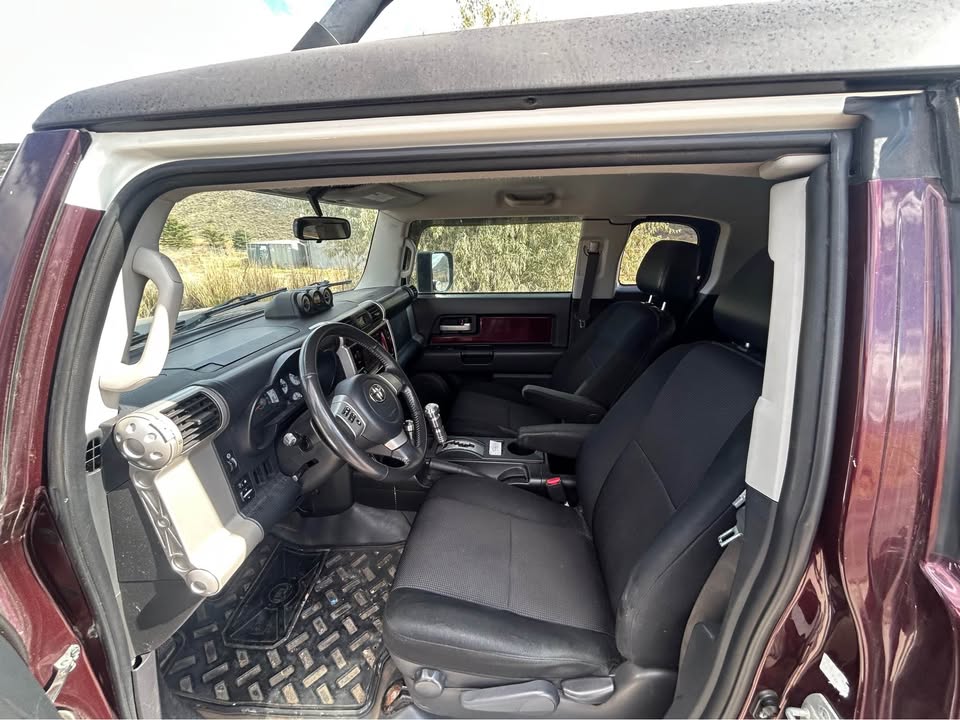 2007 Toyota FJ Cruiser · Sport Utility 2D in Park City, UT (photo 9) — photo 9