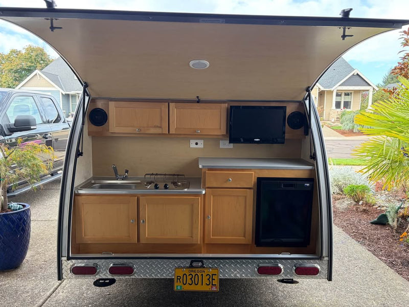 nuCamp T@B 320 CS Teardrop Trailer 2017 in Canby, OR (photo 9) — photo 9