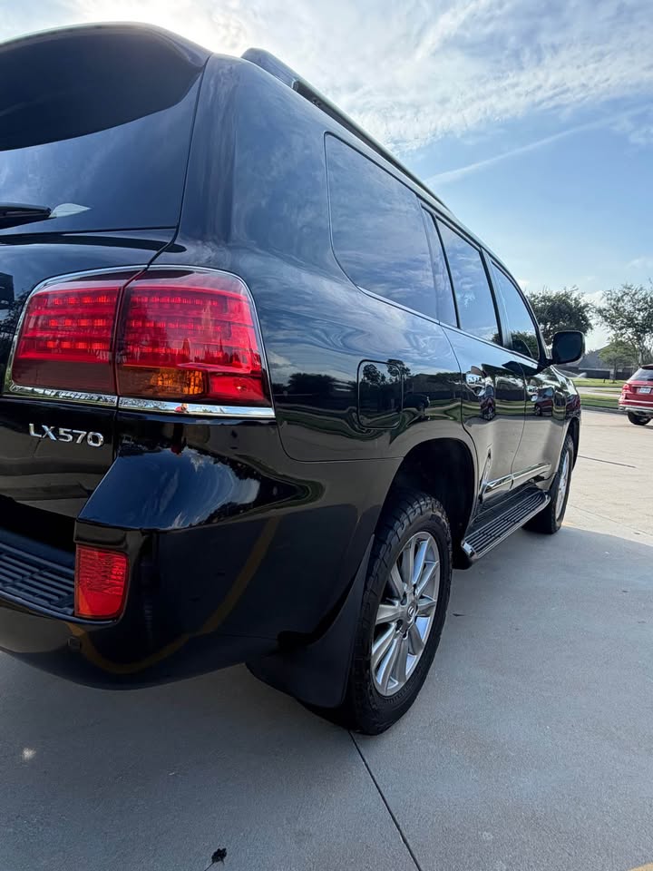 2011 Lexus LX · LX 570 Sport Utility 4D in Katy, TX (photo 9) — photo 9