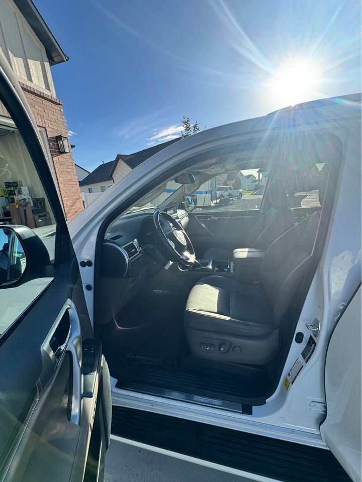 2023 Lexus GX · GX 460 Luxury Sport Utility 4D in Clearfield, UT (photo 9) — photo 9