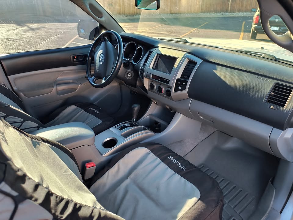 2005 Toyota Tacoma in Denver, CO (photo 9) — photo 9