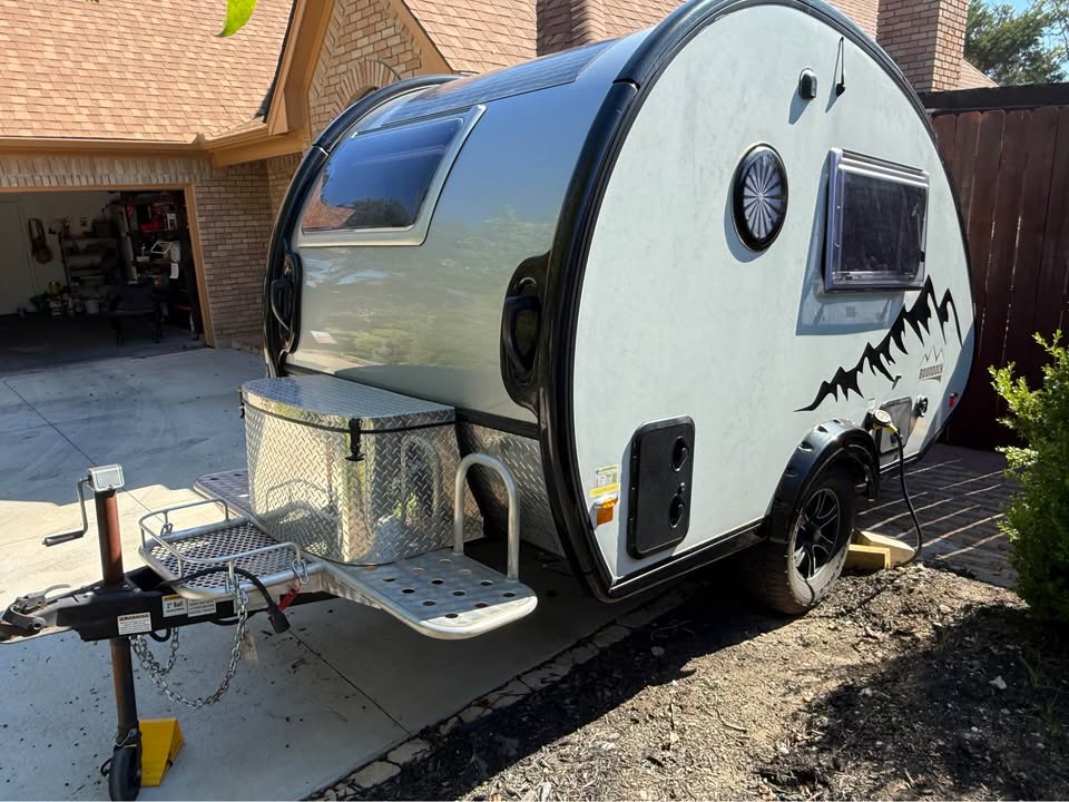 2023 nuCamp T@B 320 S Boondock travel trailer. Purchased new and lightly used in Cedar Park, TX (photo 9) — photo 9