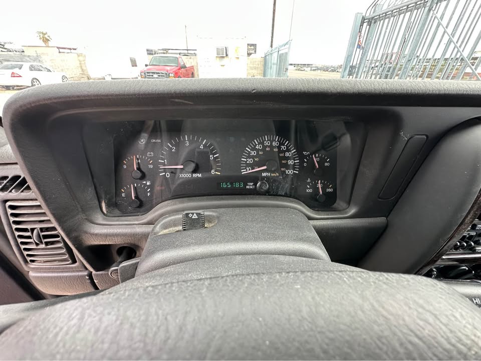 2000 Jeep Cherokee · Limited Sport Utility 4D in Phoenix, AZ (photo 9) — photo 9
