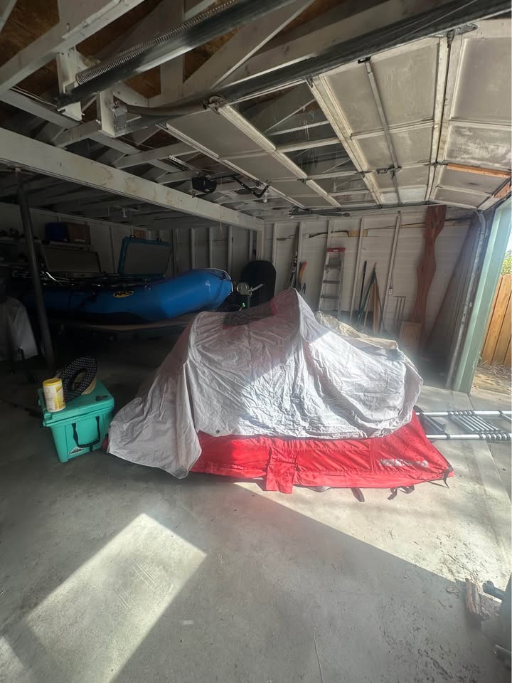2017 Yakima Skyrise Rooftop tent in Helena, MT (photo 9) — photo 9