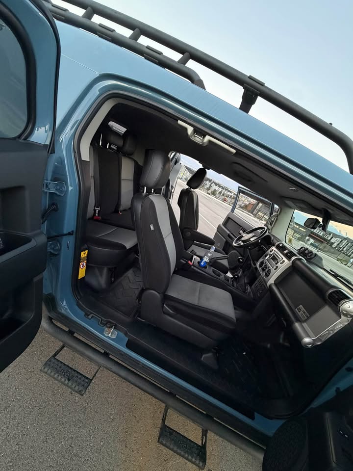2014 Toyota FJ Cruiser · Sport Utility 2D in Lehi, UT (photo 9) — photo 9