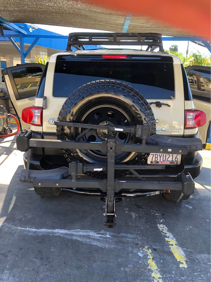 2008 Toyota FJ Cruiser · Base in Torrance, CA (photo 9) — photo 9